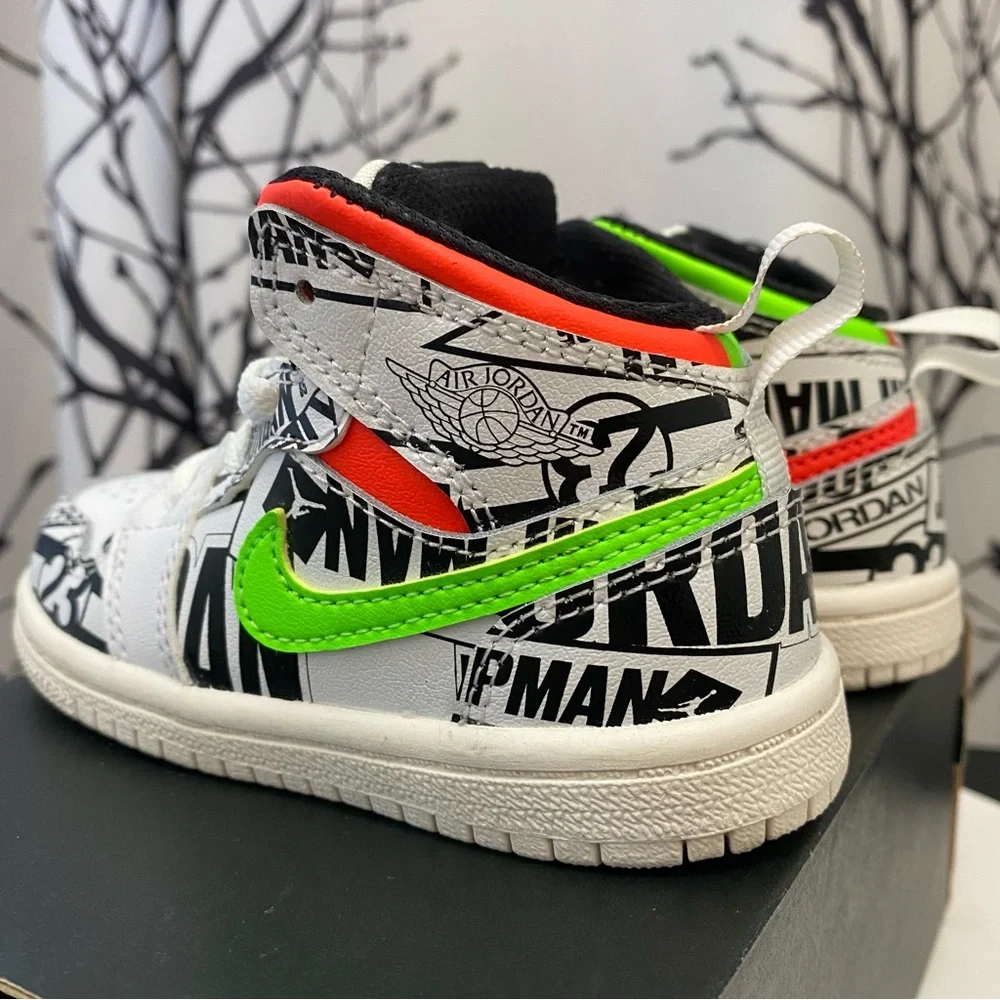 Nike Air Jordan 1 Mid White and Green Graffiti Sneakers kids size 6c - Picture 3 of 14